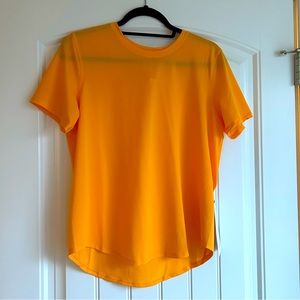 NWT Lululemon High-Neck Running and Training T-Shirt - 8